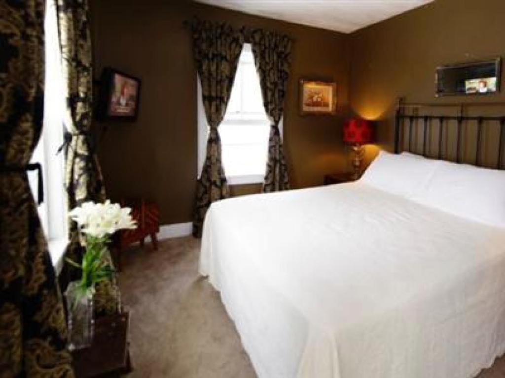The Twilight Bed & Breakfast